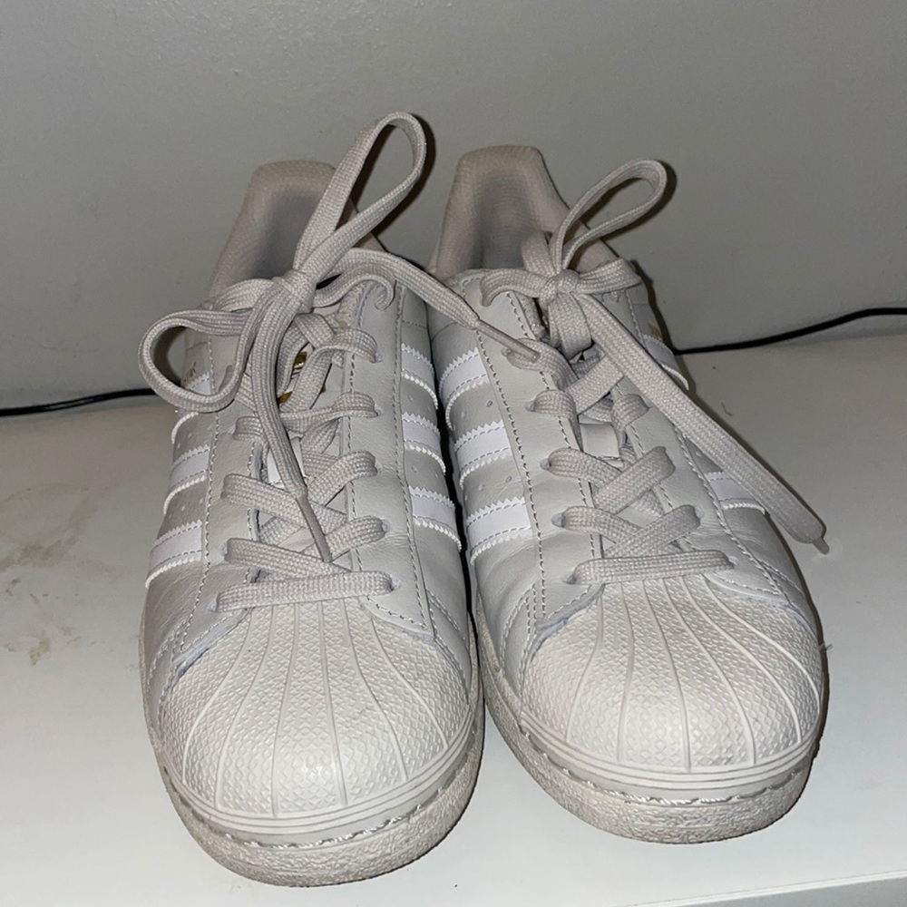 Adidas shell toe Allstars